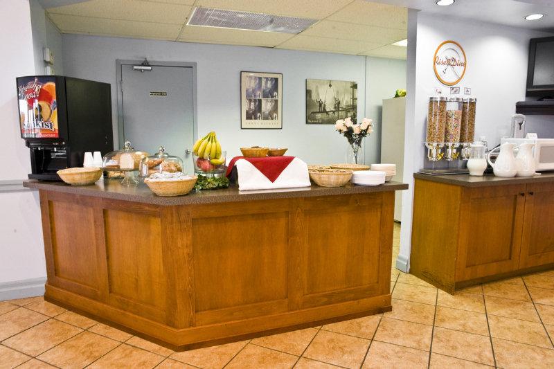 Howard Johnson Hamilton Ristorante foto